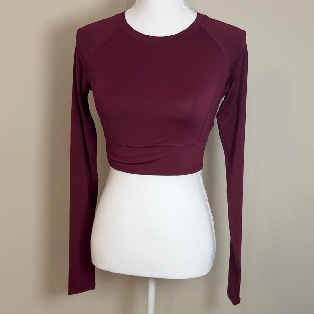 Halara Women's Small Long Sleeve Burgundy Crop Top